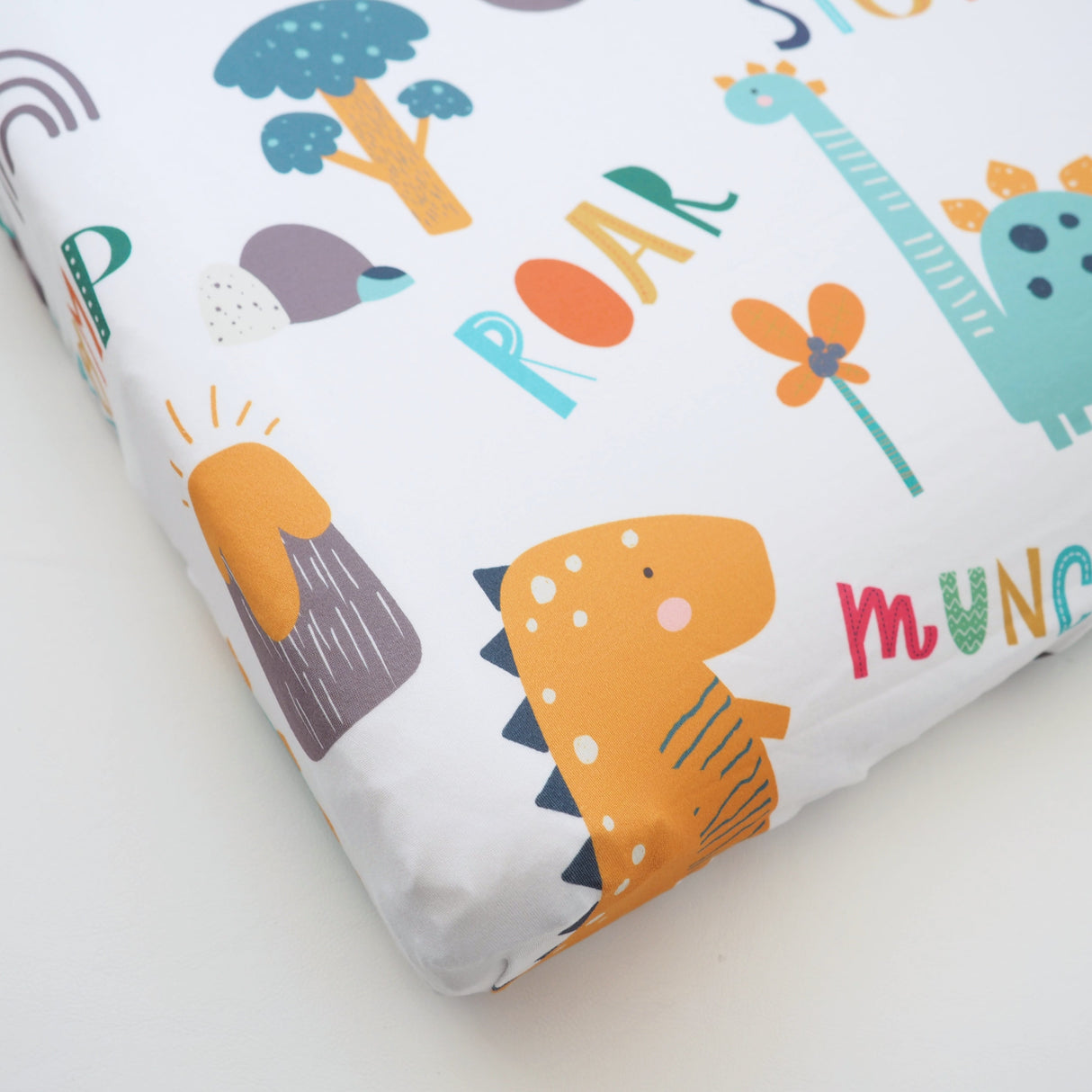 Changing Pad Cover - Dinoland - HoneyBug 