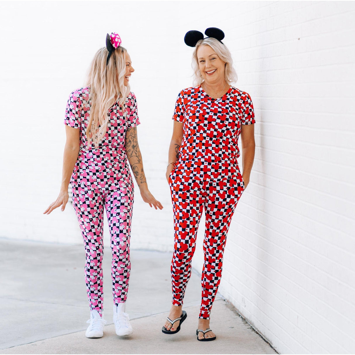 MAMA V-NECK- Millie Magic (Pink) - HoneyBug 