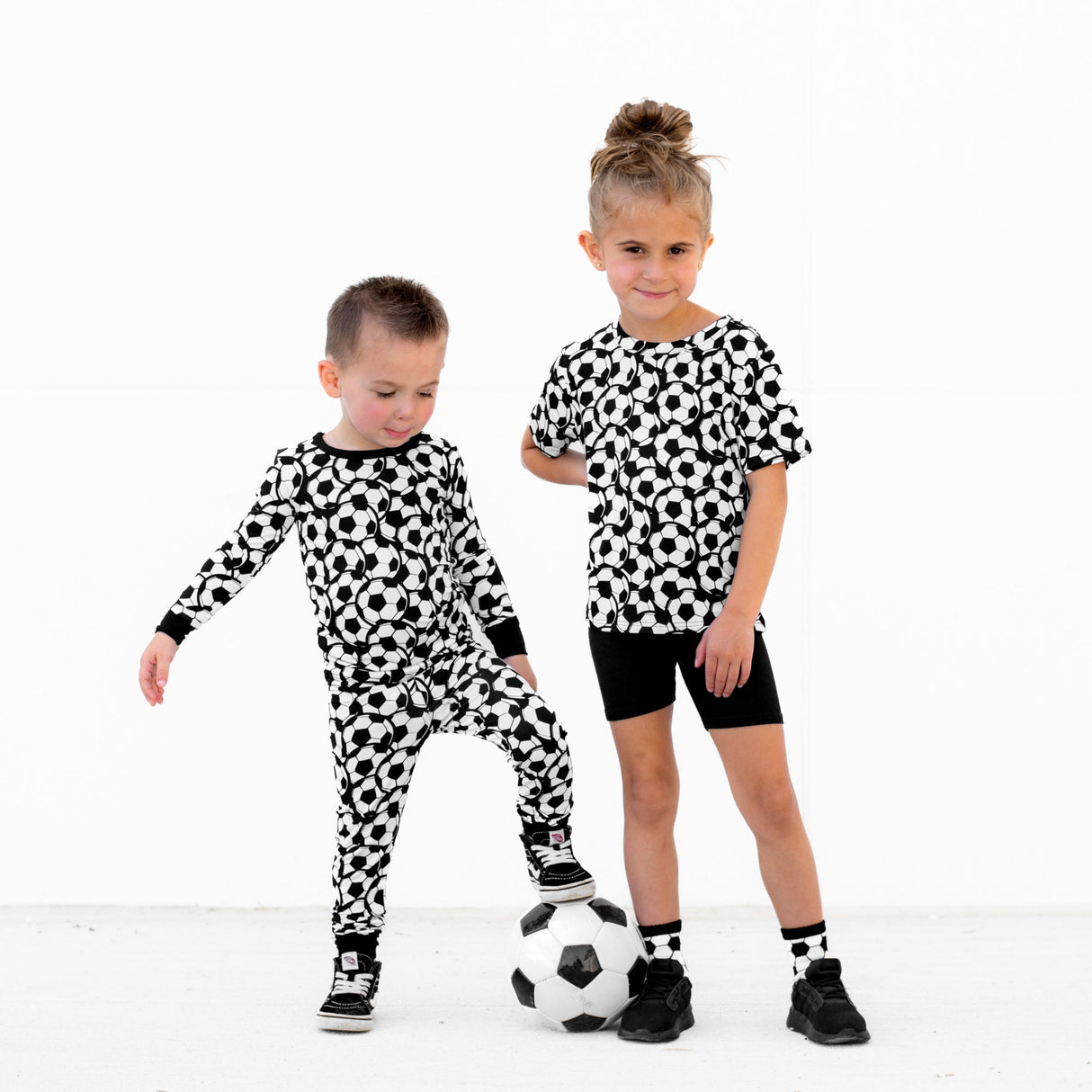LONG SLEEVE 2 PIECE SETS- Soccer - HoneyBug 