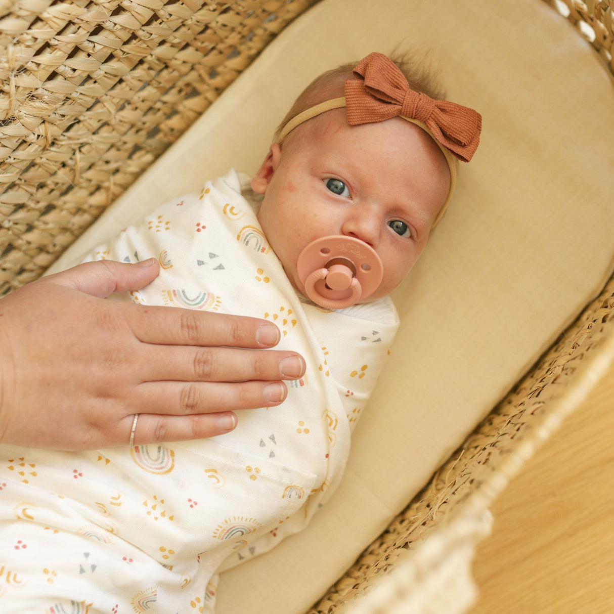 Stretch Knit Swaddle Blanket 2 Pack - Rainbows - HoneyBug 