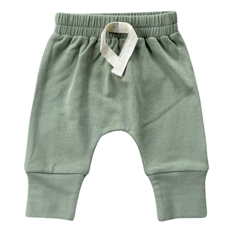 Slim Harems - HoneyBug 