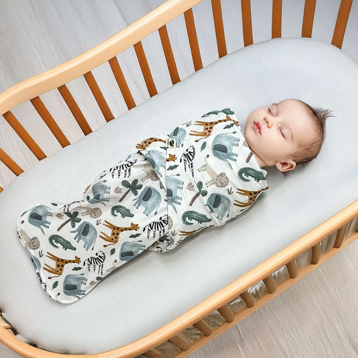 Snugababe Swaddle™ Sleep Pod - Safari Animals