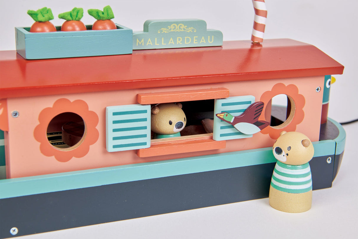 Little Otter Canal Boat - HoneyBug 