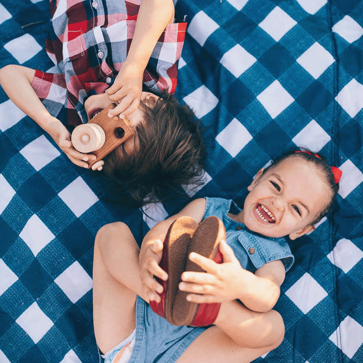 Outdoor Blanket - Navy Plaid - HoneyBug 