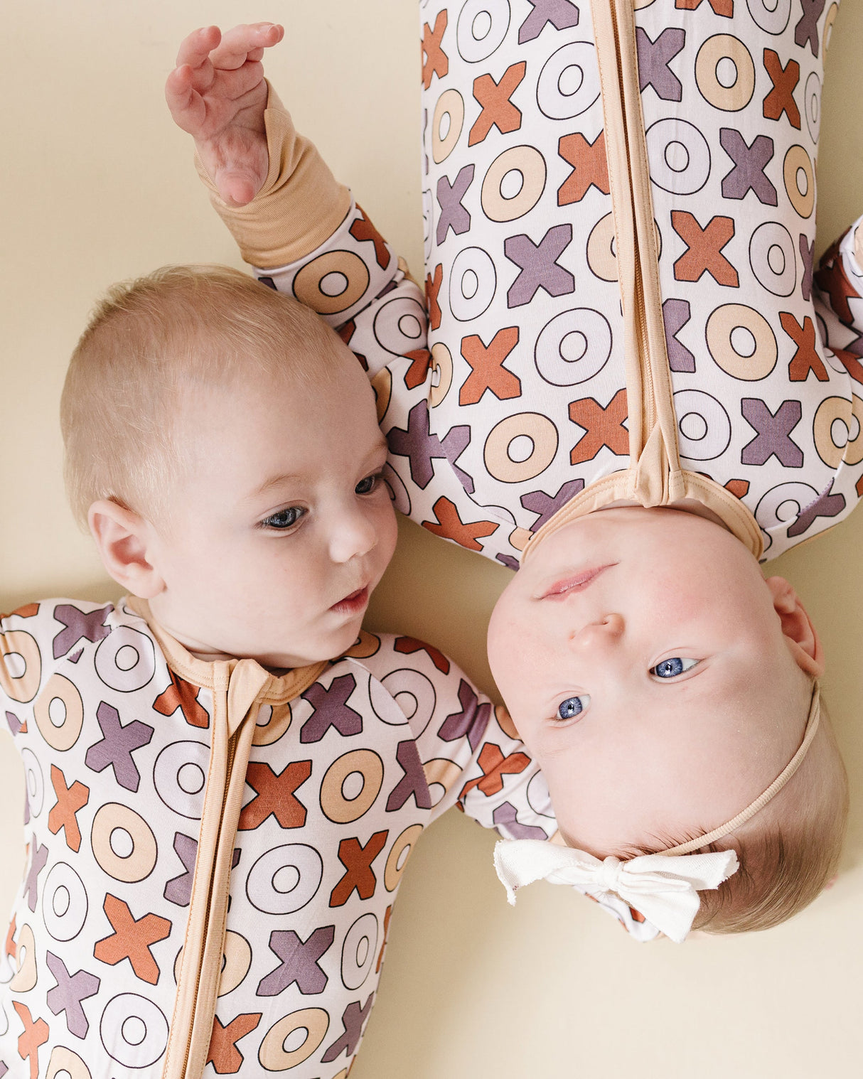 Bamboo Zip Romper | Xoxo - HoneyBug 