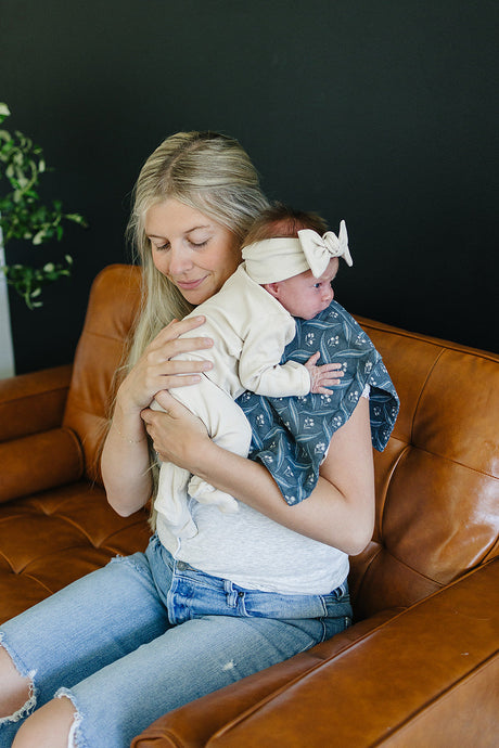 Navy Berry Muslin Burp Cloth - HoneyBug 