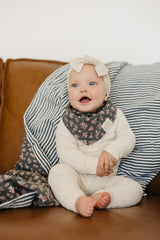 Olive Bloom Classic Muslin Bib - HoneyBug 