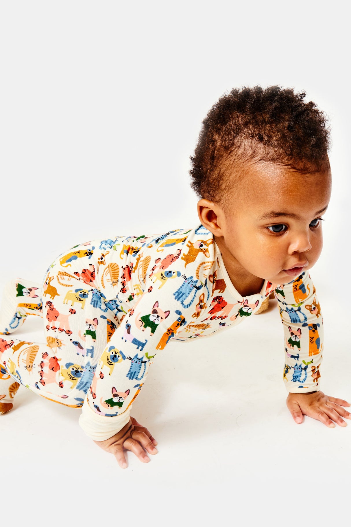 Soft & Stretchy Zipper Footie - Cats + Dogs - HoneyBug 