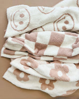 Checkered Plush Blanket | Latte - HoneyBug 