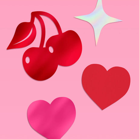 Lucky in Love Confetti - 200 pc foil confetti