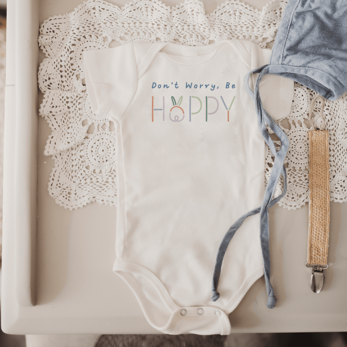 graphic bodysuit | don't worry be hoppy - HoneyBug 