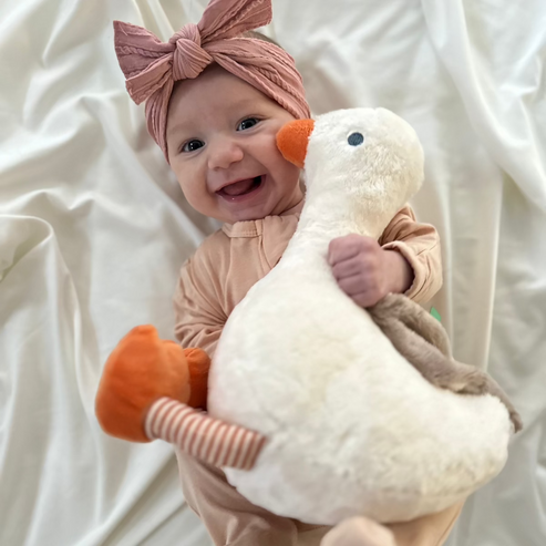 Sweetie Snuggles™ Plush - Gracie the Goose - HoneyBug 