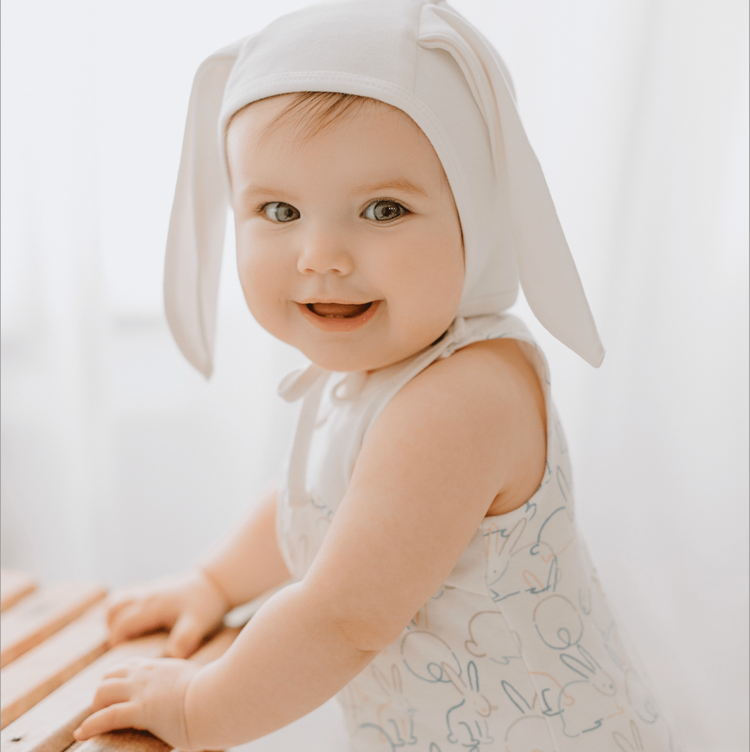 bonnet hat with ears | Ivory - HoneyBug 