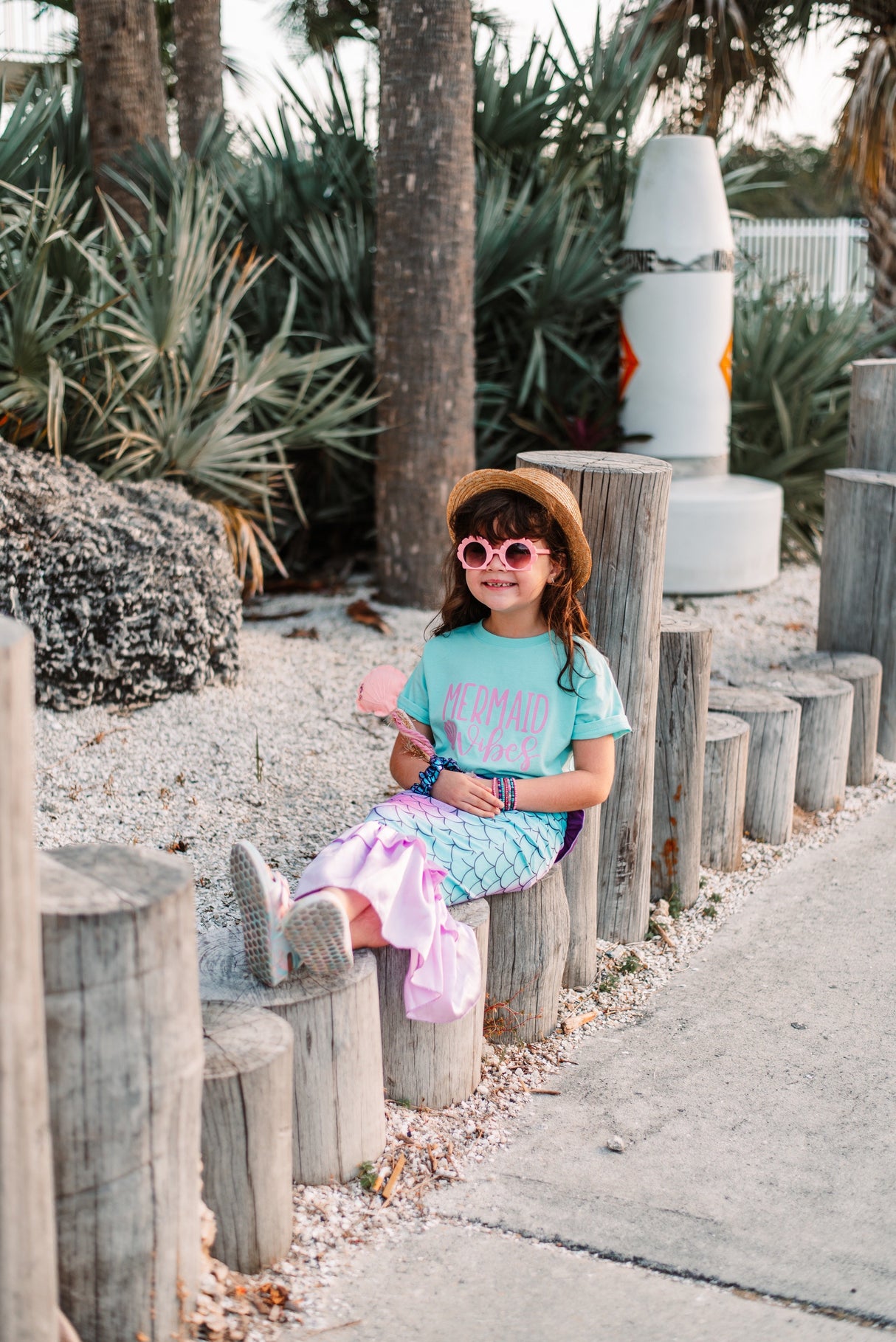 Mermaid Vibes - HoneyBug 