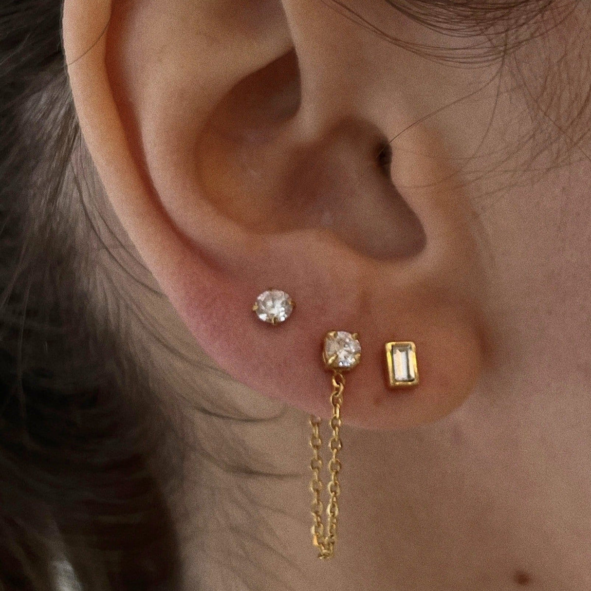 Sloane Chain Stud Earring - HoneyBug 