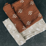 Chestnut Textiles Muslin Swaddle Blanket - HoneyBug 
