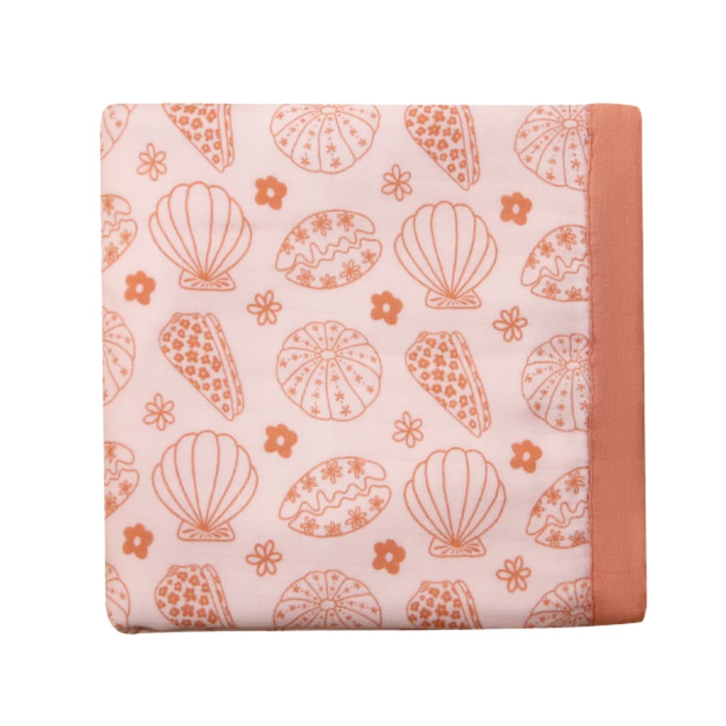 Shell-abrate Baby Quilt - HoneyBug 