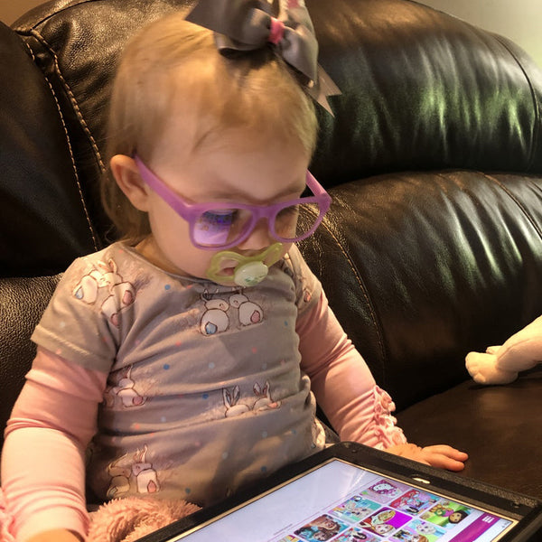 Toddler Screen Time Specs - HoneyBug 