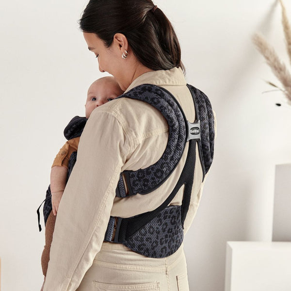 Baby Carrier Free - Anthracite Leopard - HoneyBug 